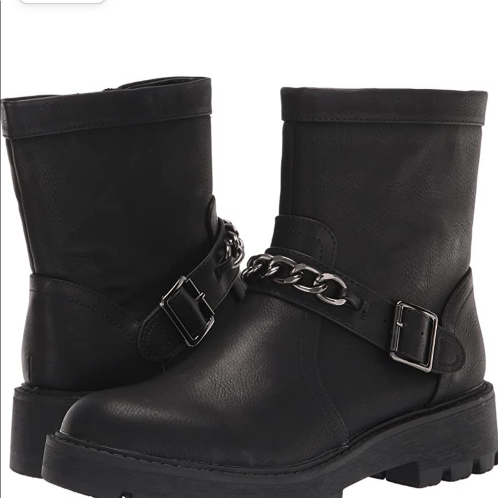 NEW XOXO Combat, Motto Boots. size 7. Product - chain accent, GREAT PRICE